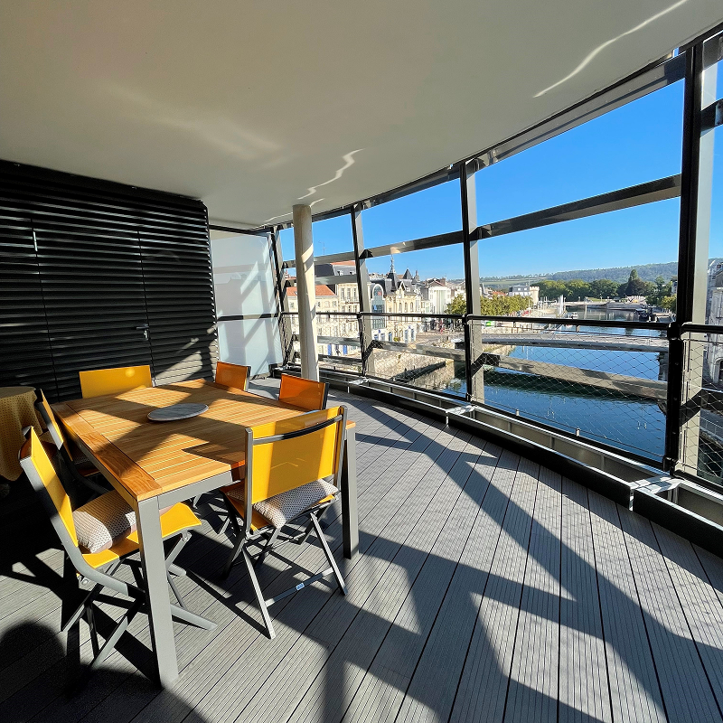Terrasse Bora